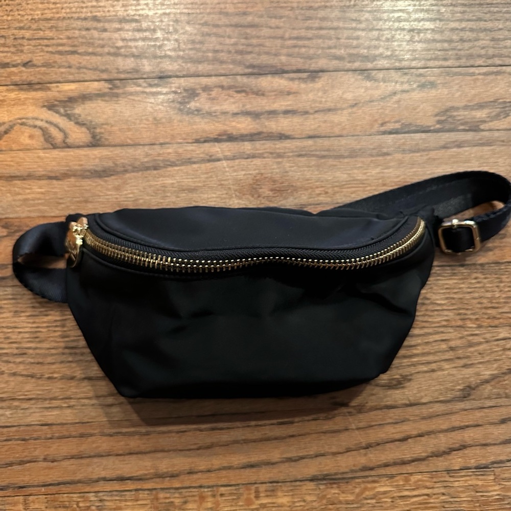 Stoney Clover Lane classic FANNY PACK noir- NWT